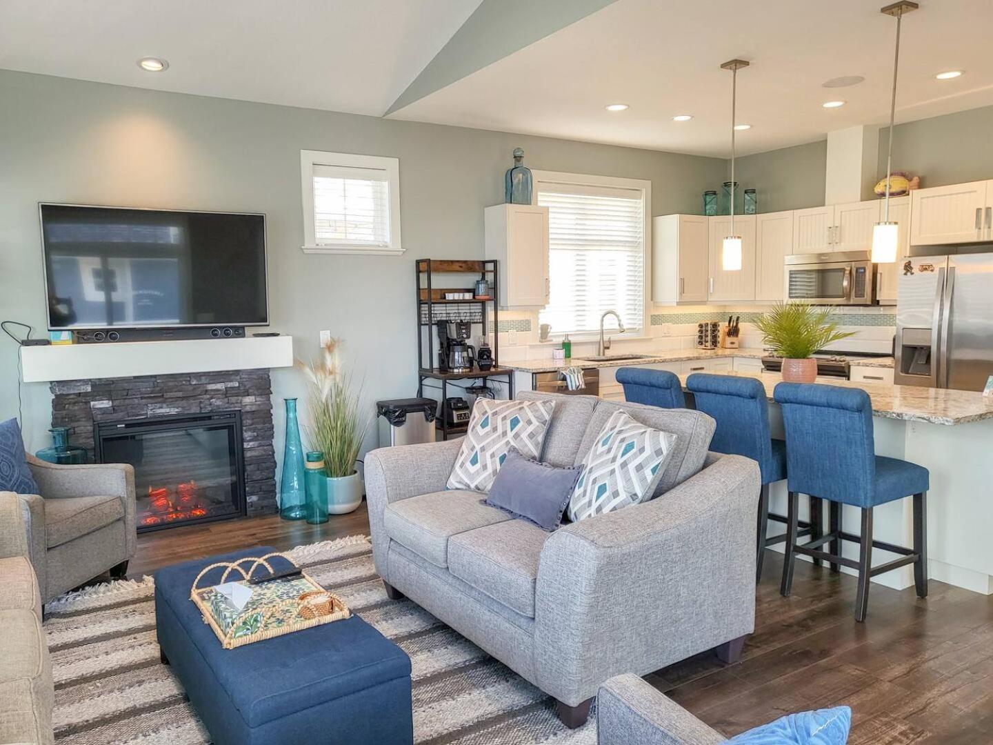 Beautiful Kismet View Cottage With Golf Cart 188 Osoyoos Buitenkant foto