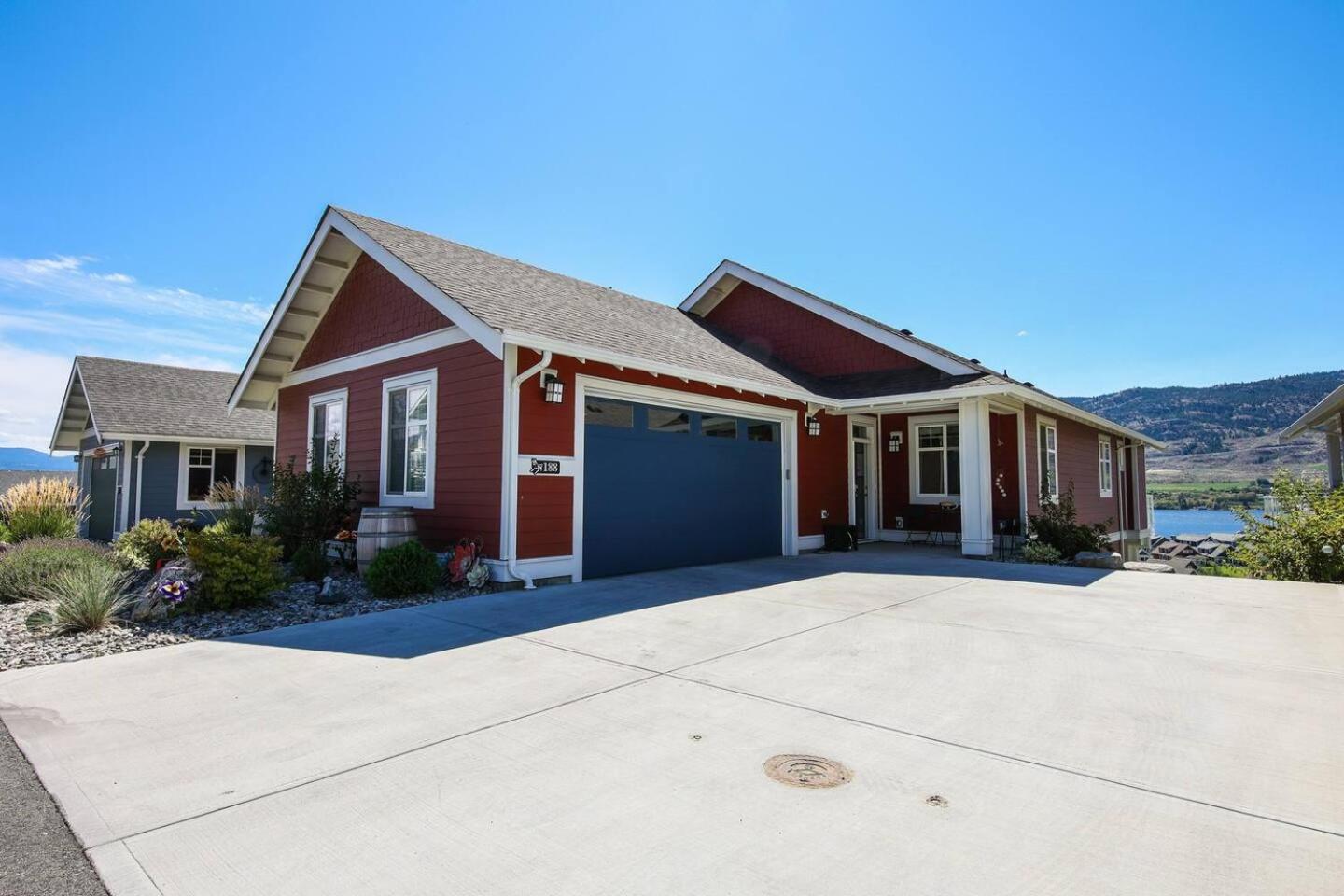 Beautiful Kismet View Cottage With Golf Cart 188 Osoyoos Buitenkant foto